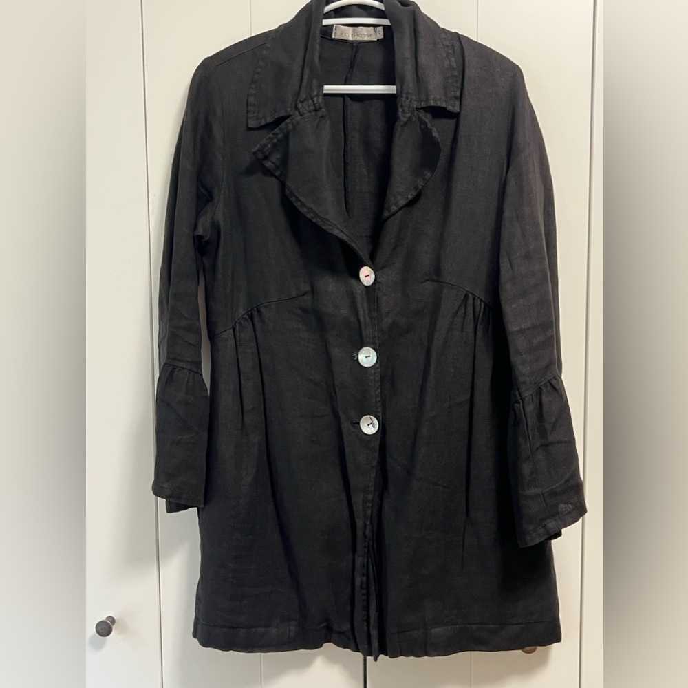 cut loose Black Long Button Front Jacket